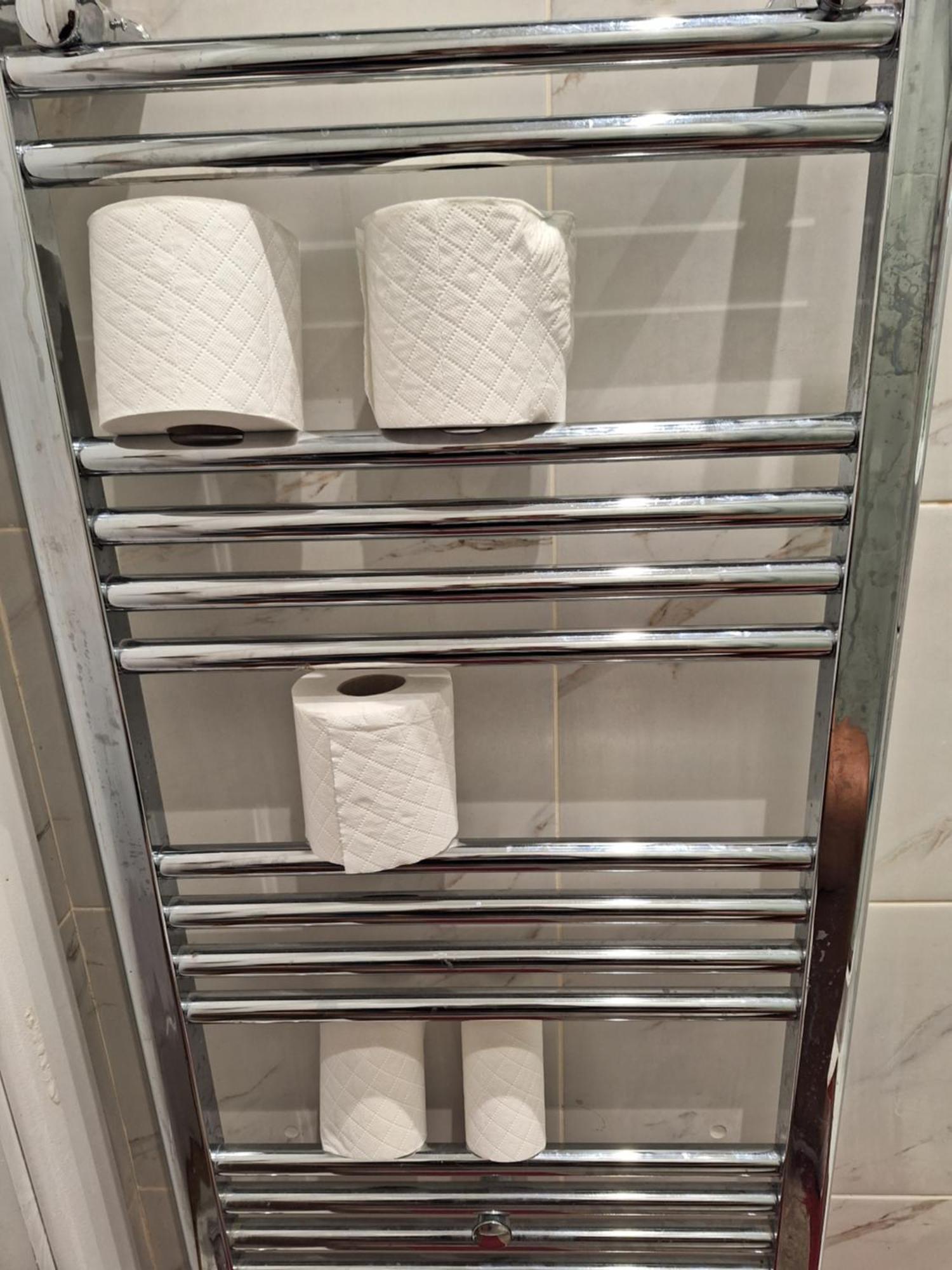 Self-Contained Flat On The 2Nd Floor You Will Share With One Other Guest, In A Family House 2 Minutes Walk From Tufnell Park Station 2Nd Floor With Stairs London Ngoại thất bức ảnh